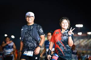 BIB: 7529
                            <button type="button" onclick="openModal(22938139)" class="btn btn-primary btn-sm float-right btn-popup" data-toggle="modal" data-target=".modal-high-quality">
                        <i class="fas fa-shopping-cart"></i> Add to Cart
                    </button>
                                            <button type="button" onclick="isThisMe(22938139, true)" class="btn btn-success btn-sm float-right btn-popup btn-isme hidden" data-toggle="tooltip" data-placement="bottom" title="นี่คือรูปของคุณใช่ไหม คลิกที่นี่เพื่อเอาเข้าอัลบั้ม">
                        <i class="fas fa-plus"></i> Add to album
                    </button>
                    <button type="button" onclick="isThisMe(22938139, false)" class="btn btn-warning btn-sm float-right btn-popup btn-isnotme hidden">
                        <i class="fas fa-ban"></i> Remove from album
                    </button>